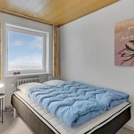 Holiday home Amazing In With Wifi And 3 Bedrooms *